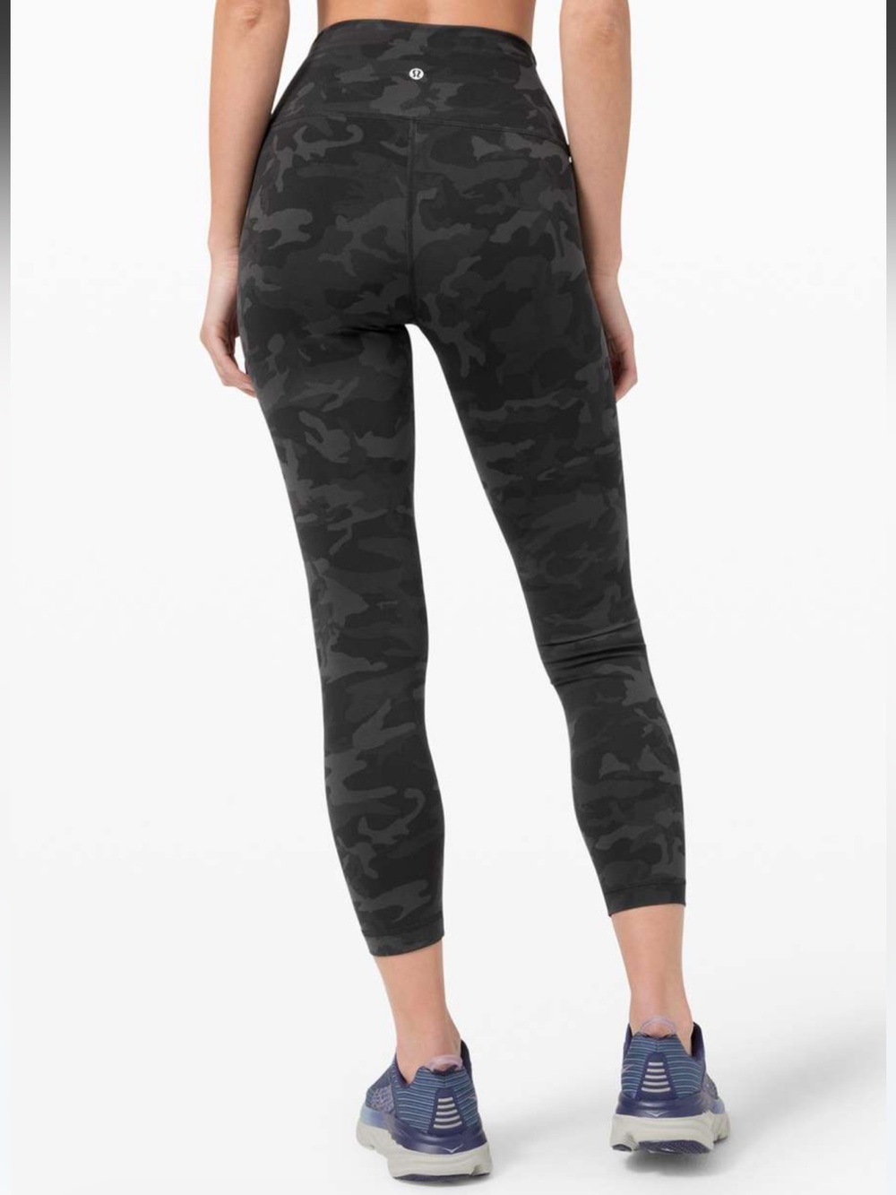 Lululemon Wunder Train High-Rise Tight 25"
Incognito Camo Multi Grey Leggings 20
